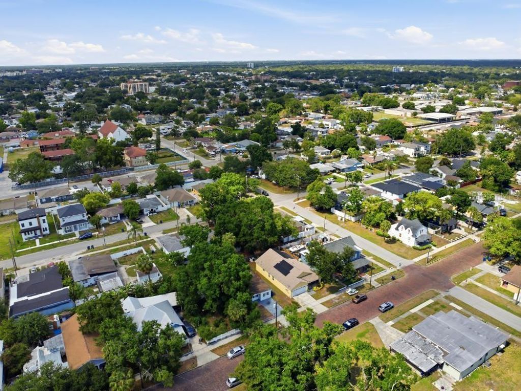 3005 W Chestnut Street, Tampa, FL 33607 Photo