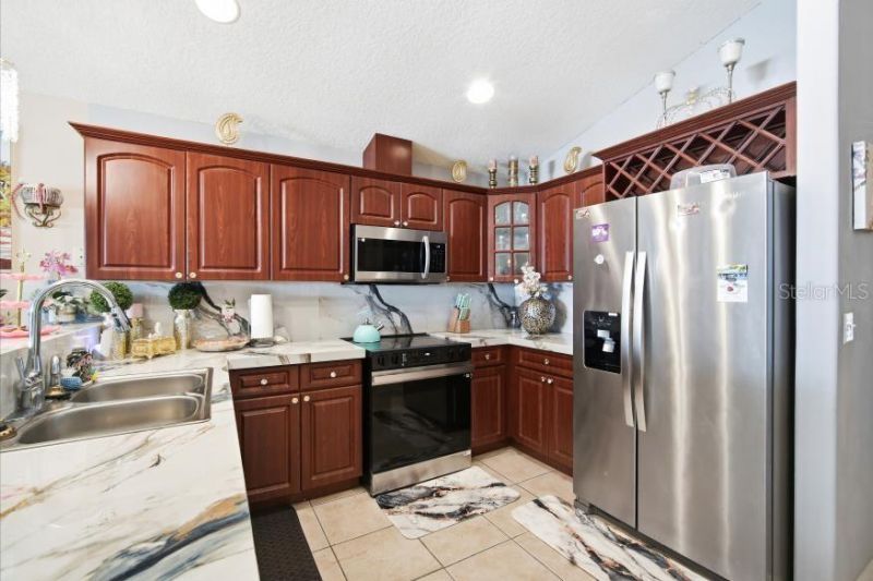 3005 W Chestnut Street, Tampa, FL 33607 Photo