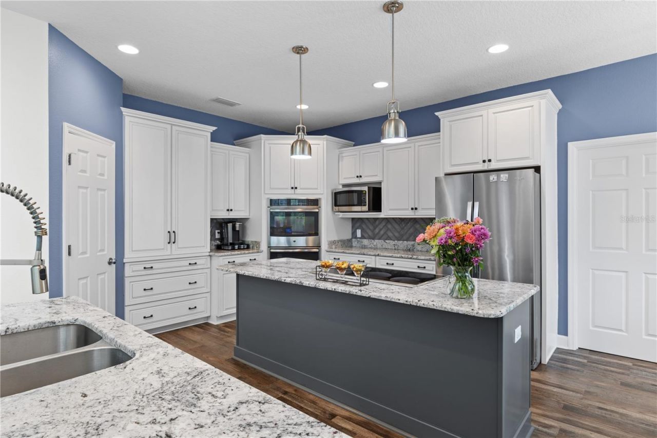 16948 Deer Island, Deer Island, FL 32778 Photo