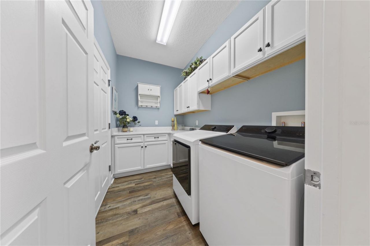 16948 Deer Island, Deer Island, FL 32778 Photo