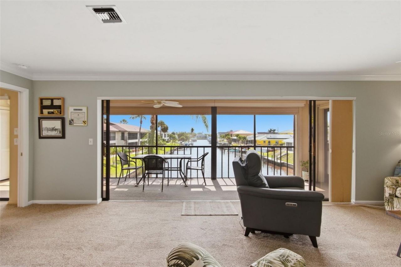 3935 Country Club Boulevard, Unit 22, Cape Coral, FL 33904 Photo