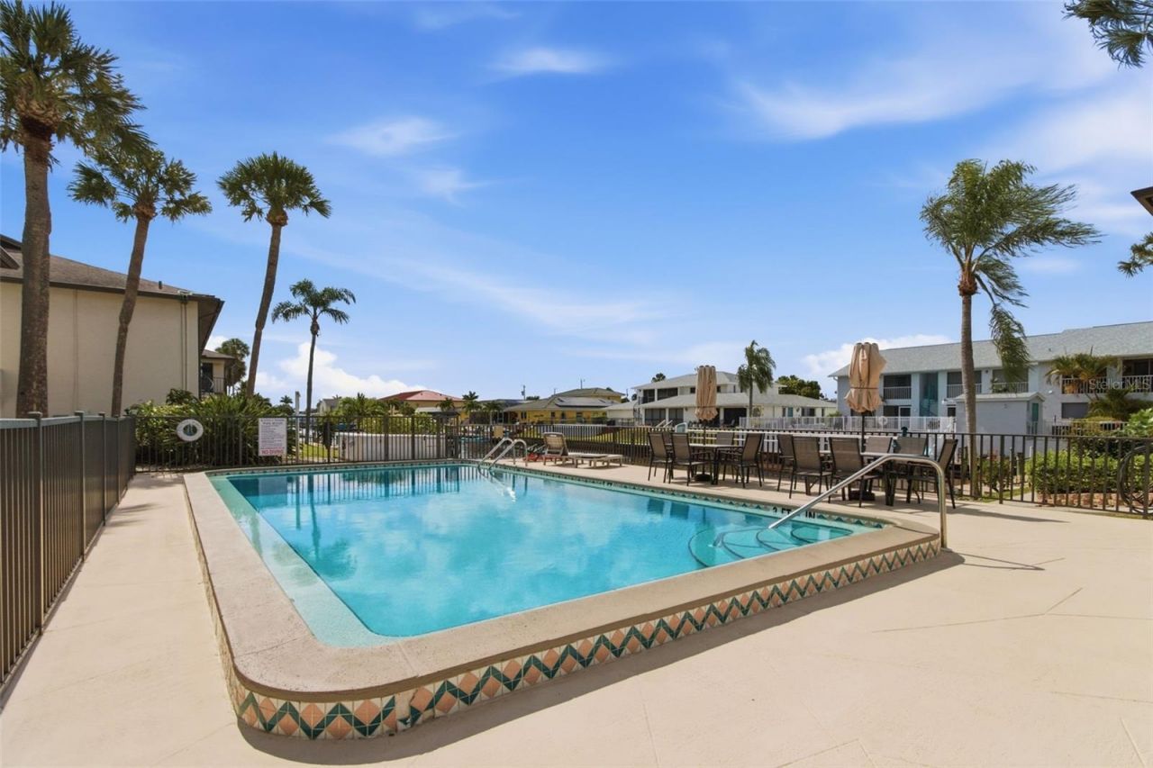 3935 Country Club Boulevard, Unit 22, Cape Coral, FL 33904 Photo