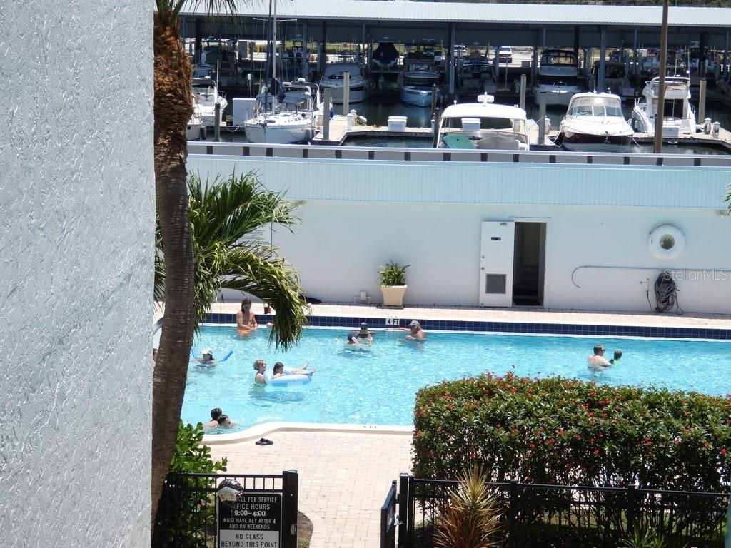 4908 38th Way S, Unit 303, Saint Petersburg, FL 33711 Photo
