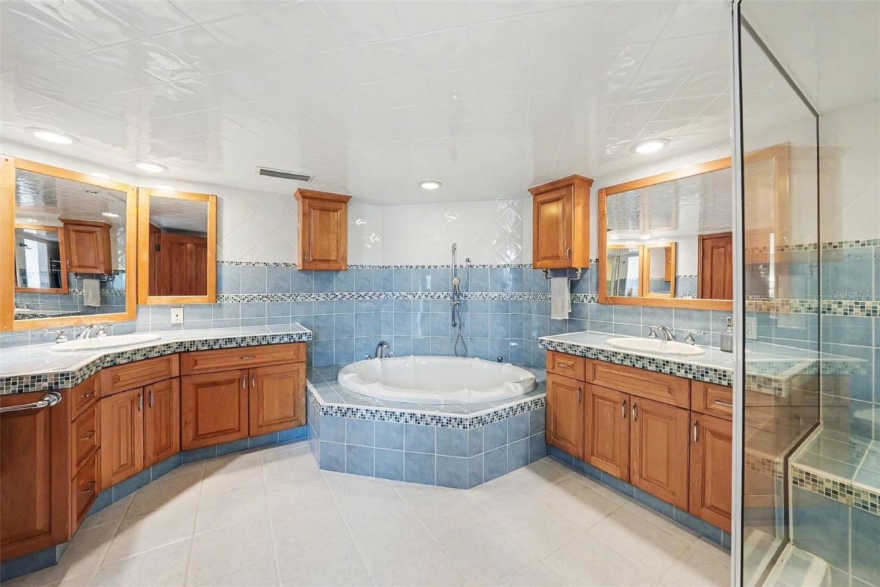 5900 Leeland St S, Saint Petersburg, FL 33715 Photo