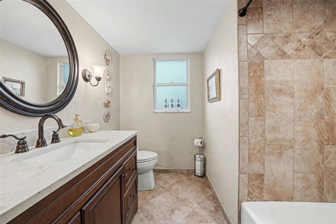 5900 Leeland St S, Saint Petersburg, FL 33715 Photo