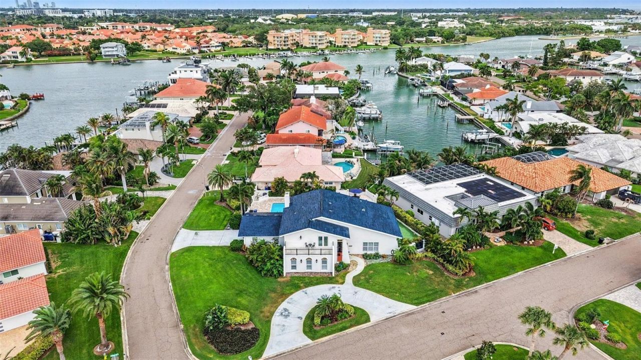 5900 Leeland St S, Saint Petersburg, FL 33715 Photo