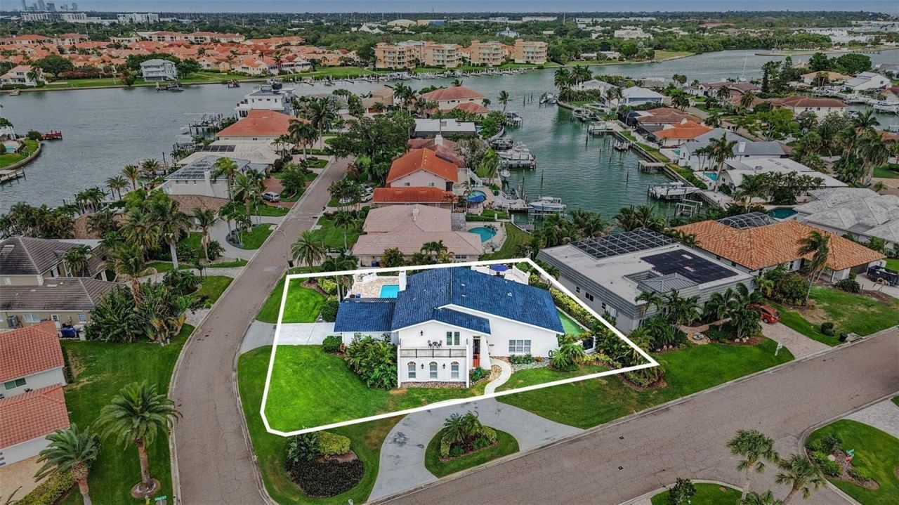 5900 Leeland St S, Saint Petersburg, FL 33715 Photo