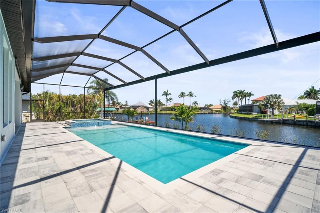 2304 SW 38th Ter , Cape Coral, FL 33914 Photo
