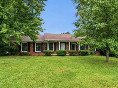 601 S Dogwood Drive, Berea, KY 40403