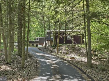 7 CONEWAGO HILLS ROAD, MT GRETNA, PA 17064
