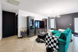 934 Willow Bend Dr.  photo 4