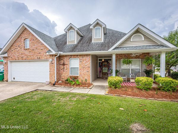 7841 Rue Ramsey , Ocean Springs, MS 39564