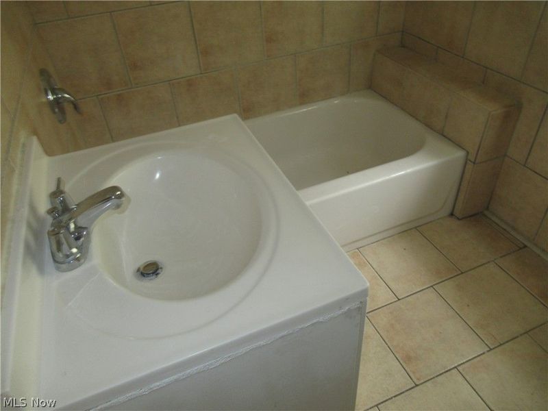 3824 E Antisdale Road, South Euclid, OH 44118 Photo 15