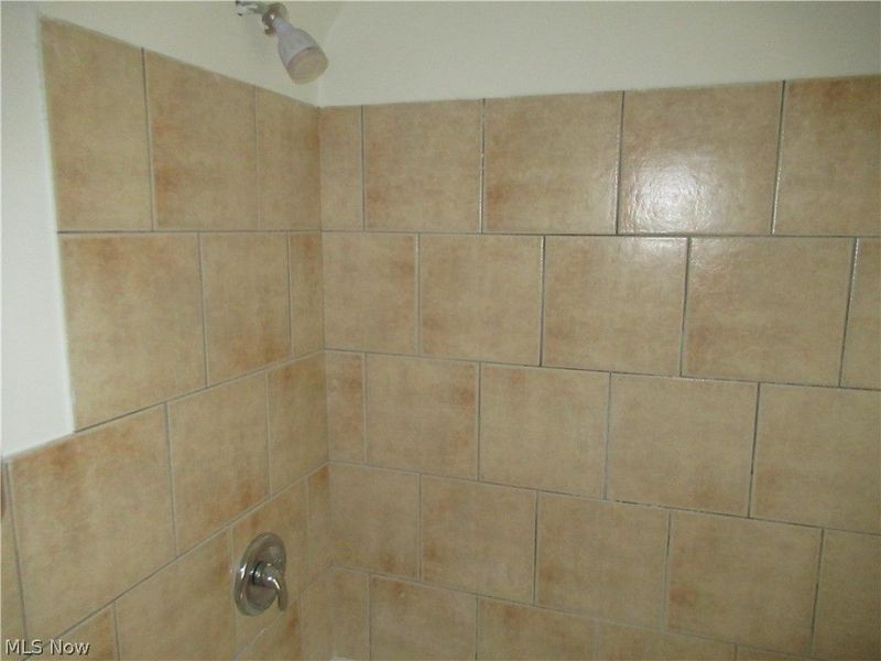 3824 E Antisdale Road, South Euclid, OH 44118 Photo 17