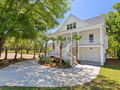 19 Broadway Street, Mount Pleasant, SC 29464