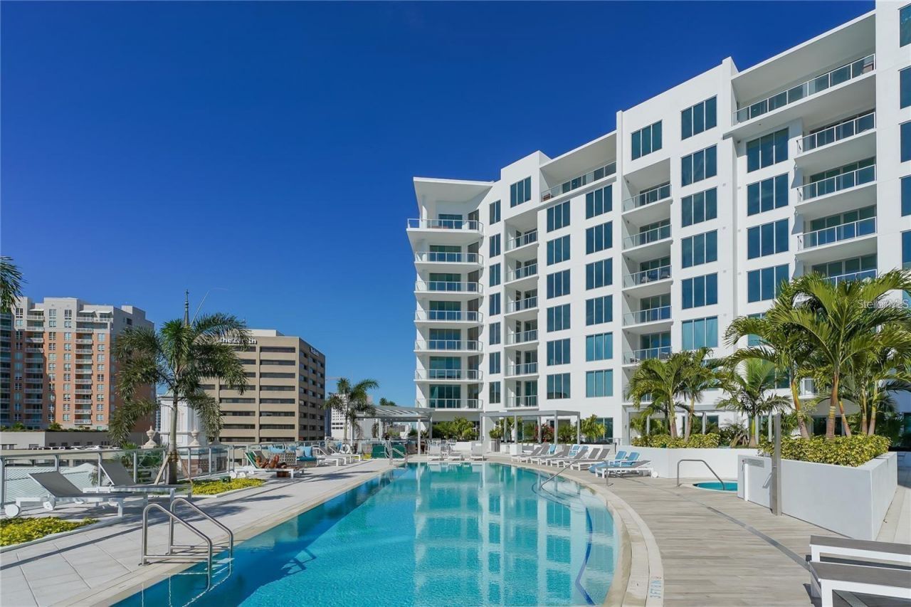 111 S Pineapple Avenue, Unit 1210, Sarasota, FL 34236 Photo