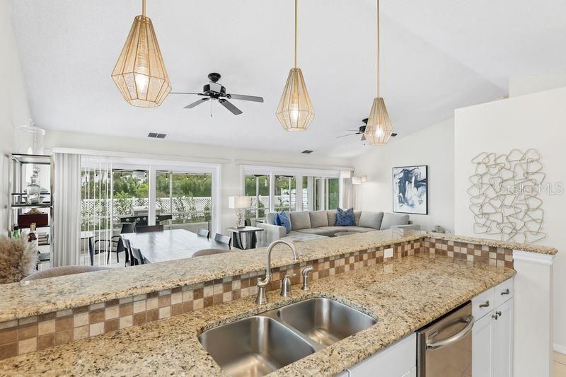 4718 61st Avenue Terrace W, Bradenton, FL 34210 Photo