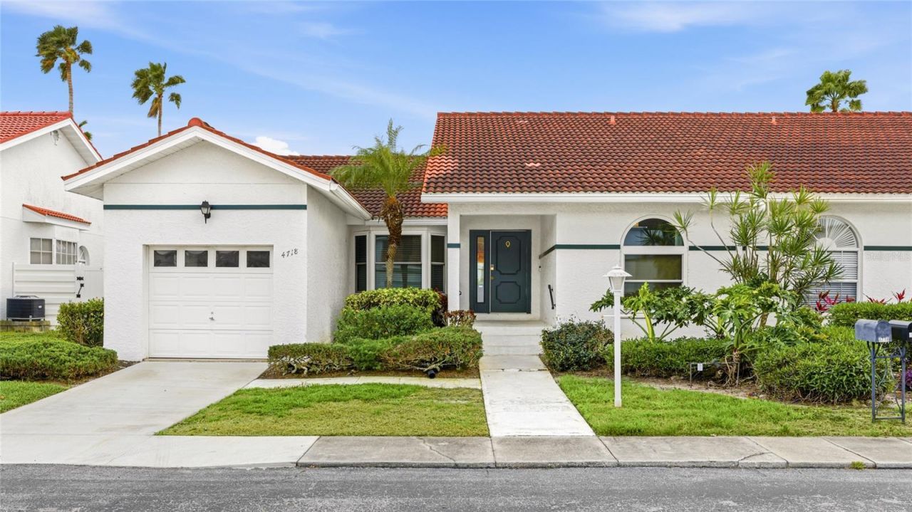 4718 61st Avenue Terrace W, Bradenton, FL 34210 Photo