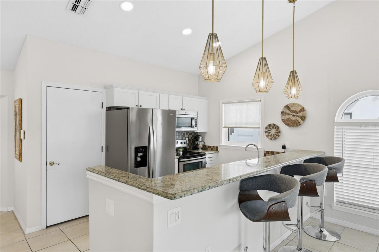 4718 61st Avenue Terrace W, Bradenton, FL 34210 Photo