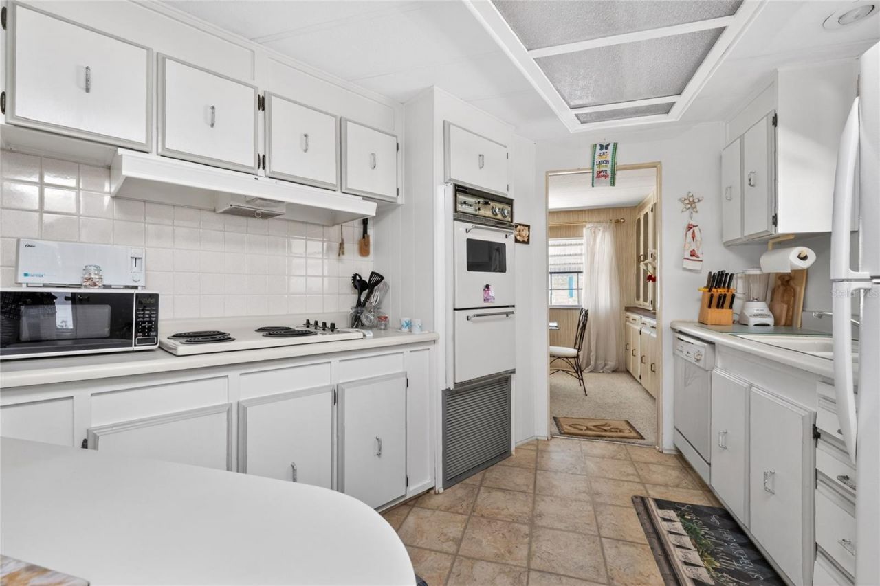 17 N Flora Vista Street, Englewood, FL 34223 Photo