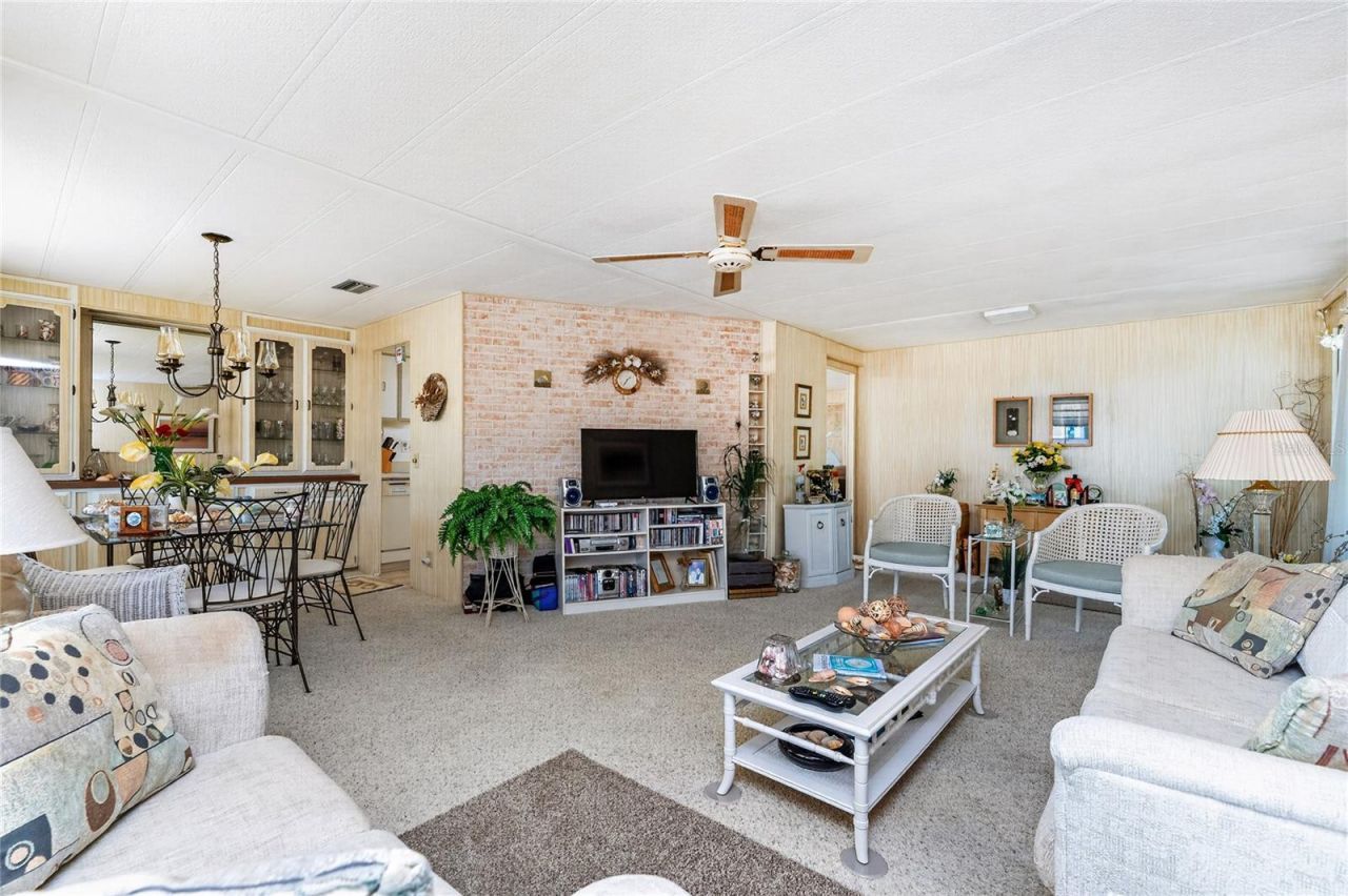 17 N Flora Vista Street, Englewood, FL 34223 Photo