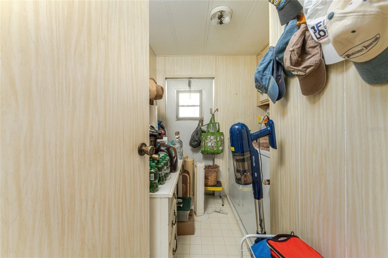 17 N Flora Vista Street, Englewood, FL 34223 Photo