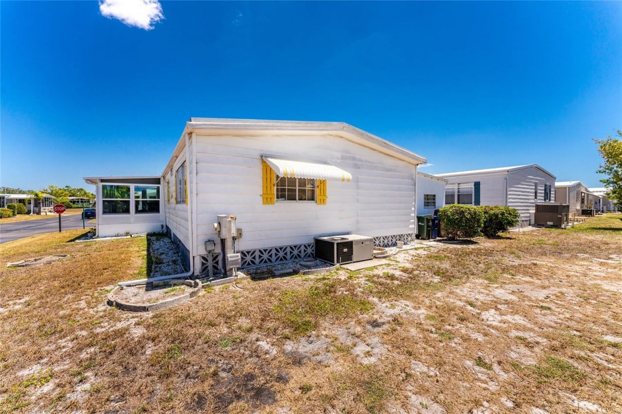 17 N Flora Vista Street, Englewood, FL 34223 Photo