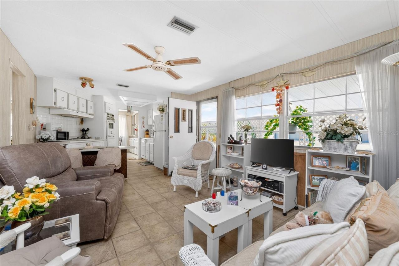 17 N Flora Vista Street, Englewood, FL 34223 Photo