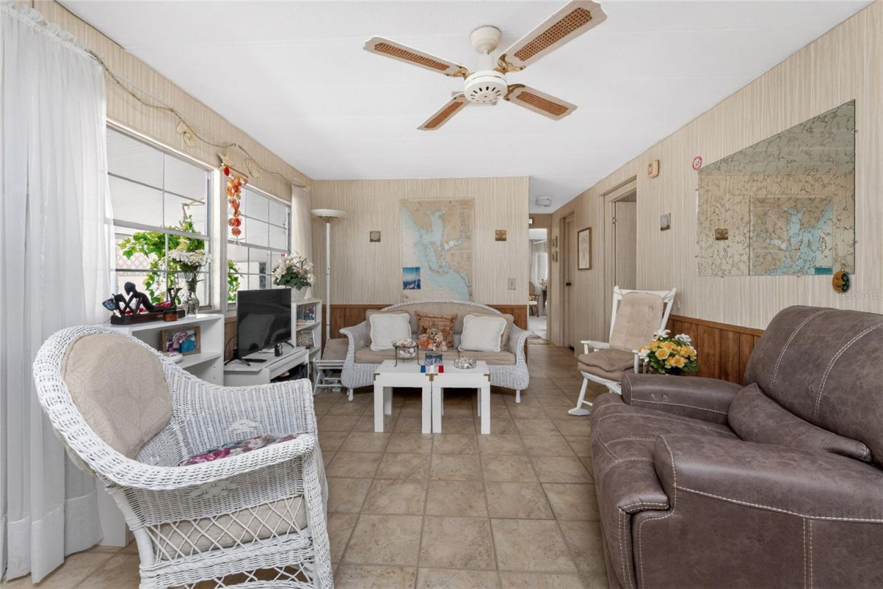 17 N Flora Vista Street, Englewood, FL 34223 Photo