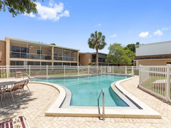 4702 CHRISTA COURT , Unit 345, TAMPA, FL 33614