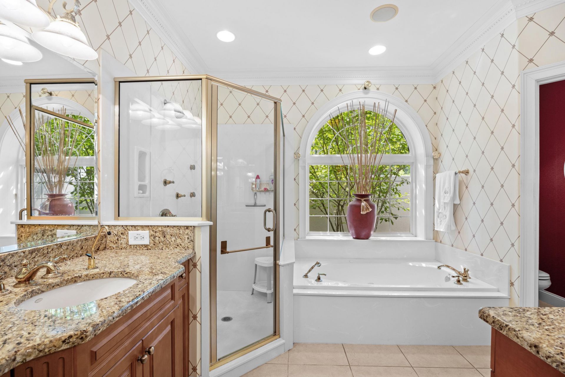 21 Highwood Circle Photo 29