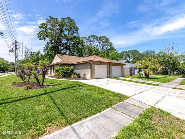3801 WINDRIDGE Court, Jacksonville, FL 32257