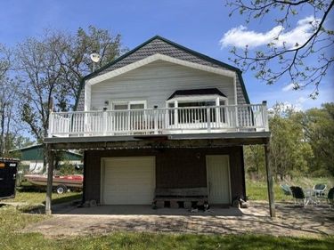 7821 State Route 21, Naples, NY 14512