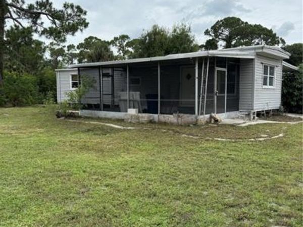 7689 Ebson DR , NORTH FORT MYERS, FL 33917