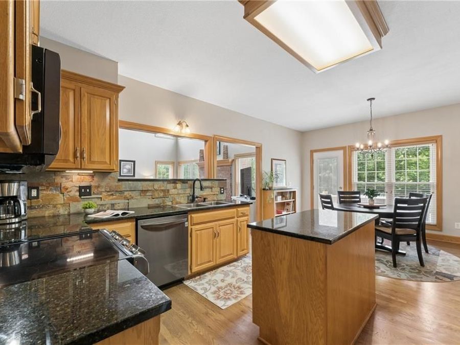 Property Image 16
