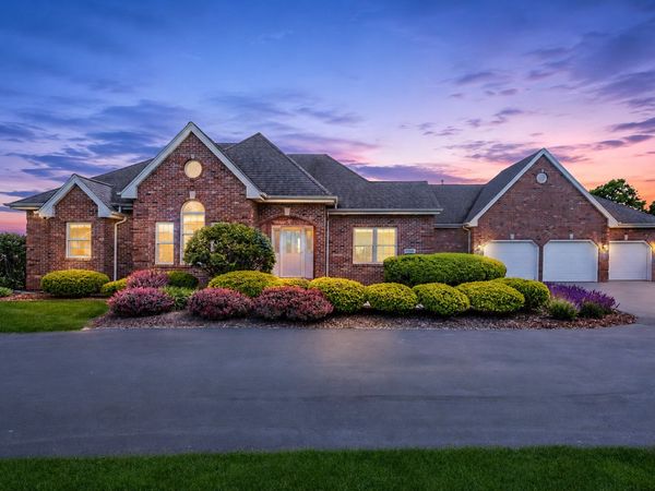 6509 W Lakeway Drive, Monee, IL 60449