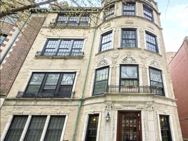 507 W Briar Place , Unit 2, Chicago, IL 60657