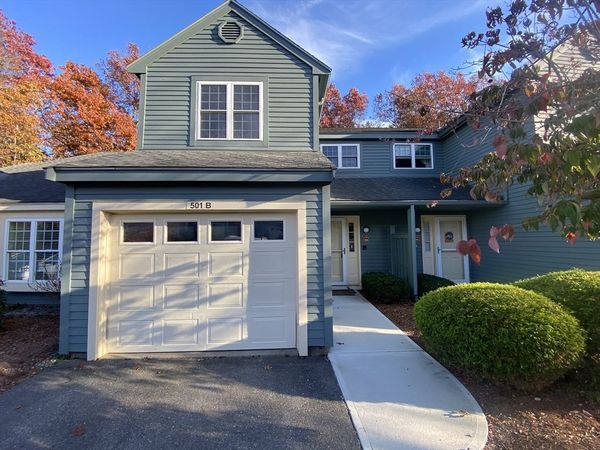 501 Ridgefield Cir, Unit B, Clinton, MA 01510