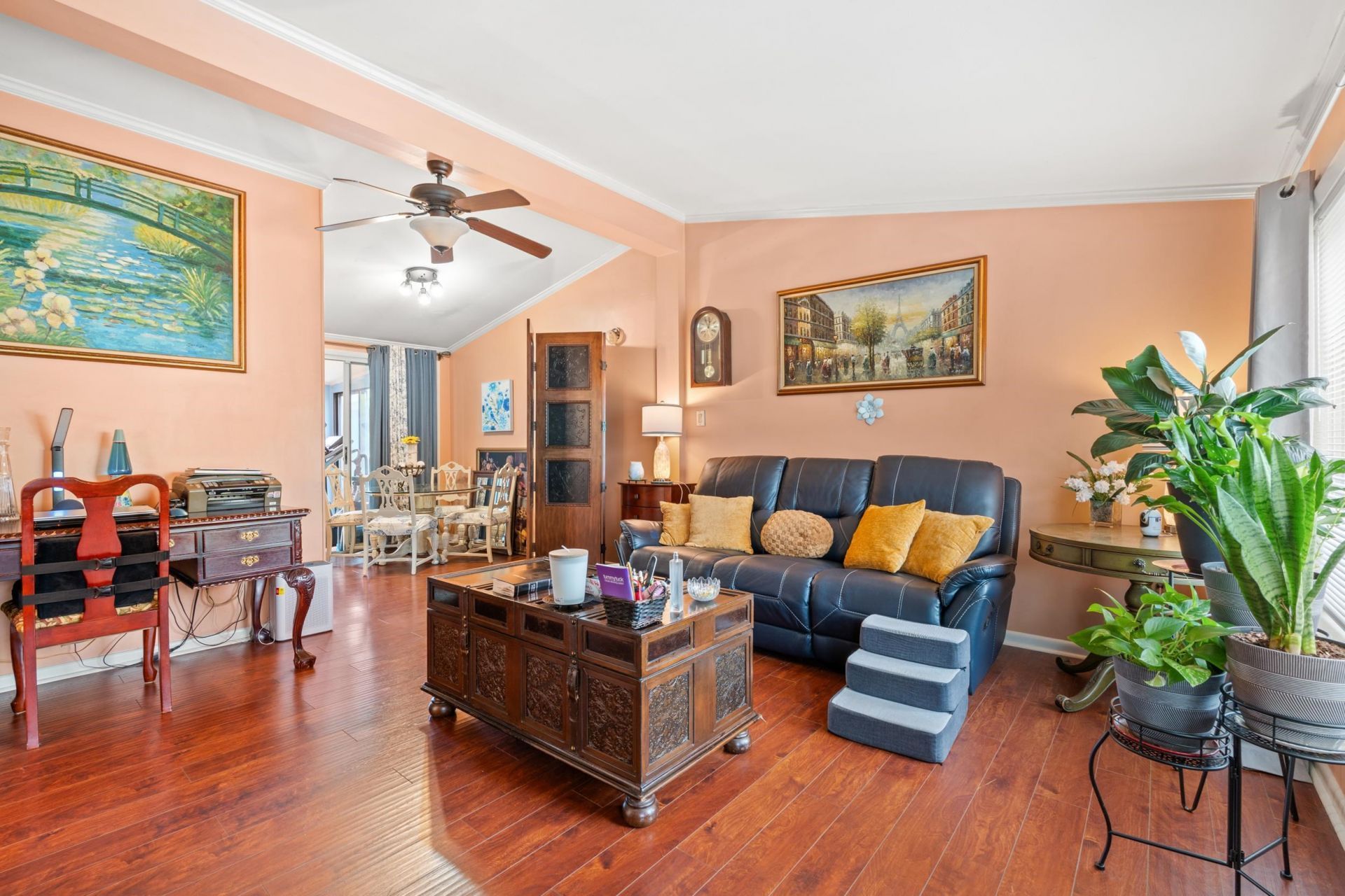 120 Queens Rd. Photo 5