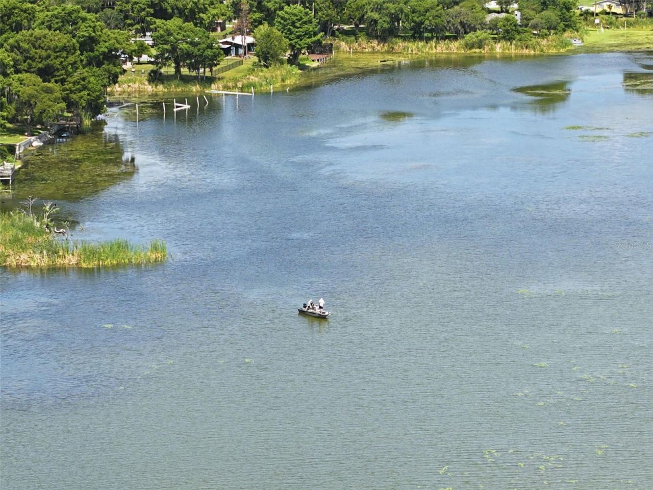 951 Cr 453, Lake Panasoffkee, FL 33538 Photo
