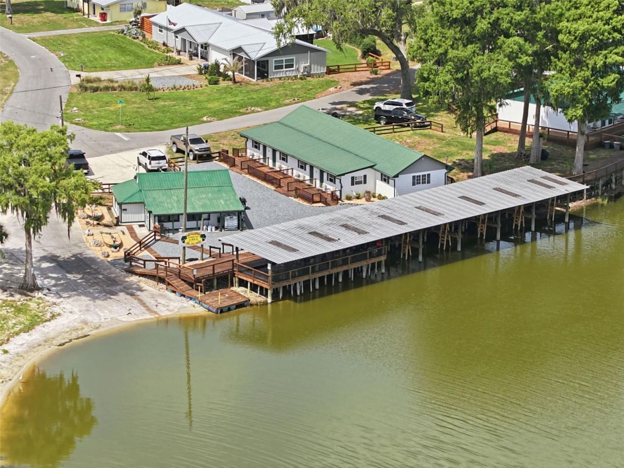 951 Cr 453, Lake Panasoffkee, FL 33538 Photo