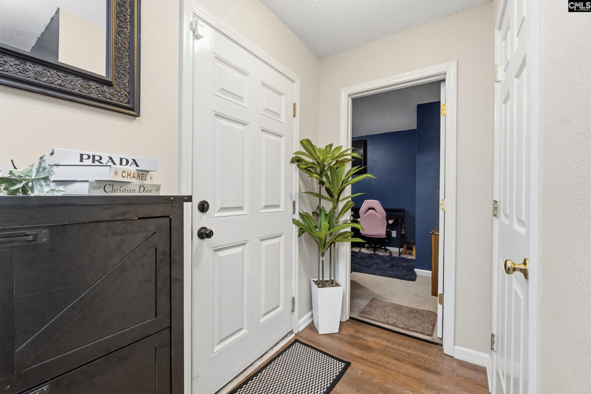 581 Robins Egg Drive  Photo 9