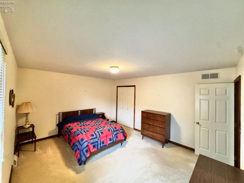 328 Windsor Court, Huron, OH 44870 Photo 19