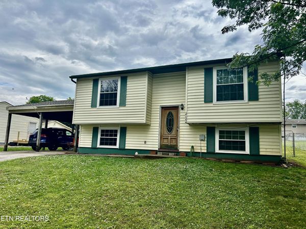 2022 Lansdowne Lane, Maryville, TN 37804