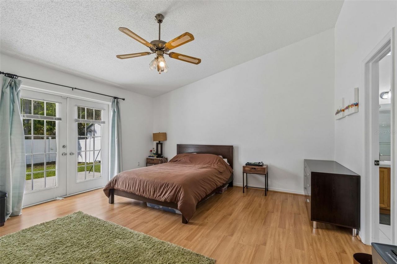 1898 76th Place N, Saint Petersburg, FL 33702 Photo