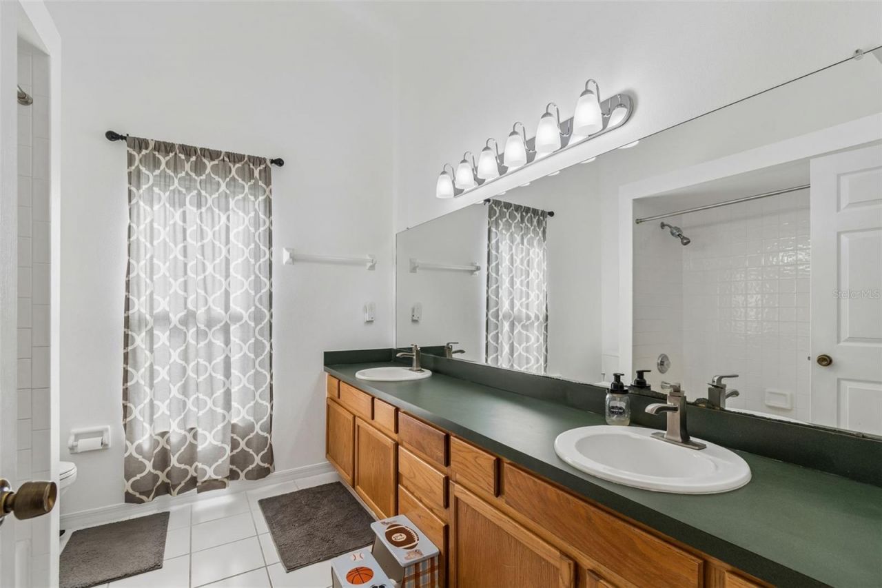 1898 76th Place N, Saint Petersburg, FL 33702 Photo
