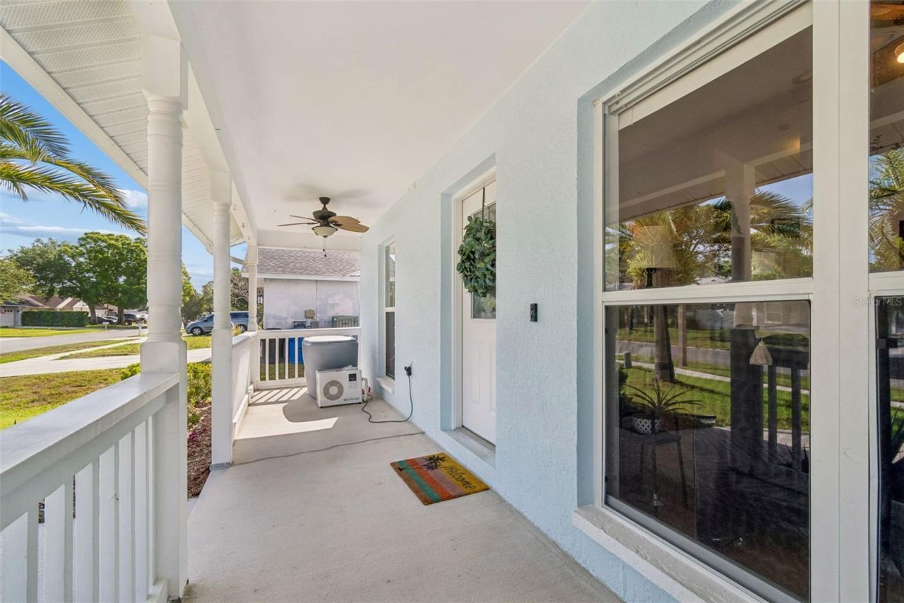 1898 76th Place N, Saint Petersburg, FL 33702 Photo