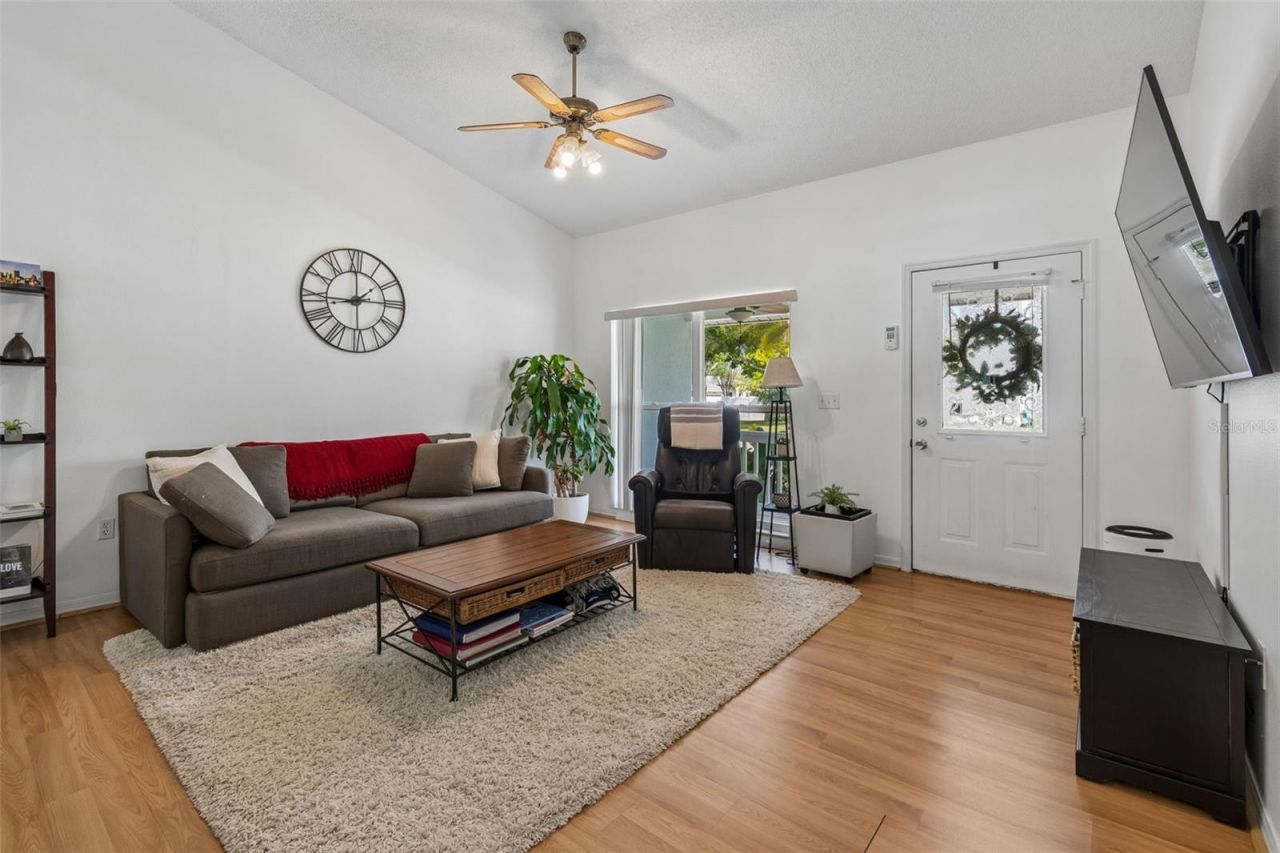 1898 76th Place N, Saint Petersburg, FL 33702 Photo