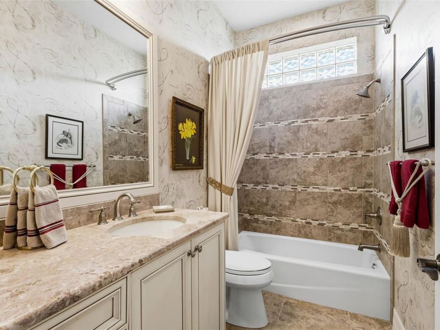 Property Image 72