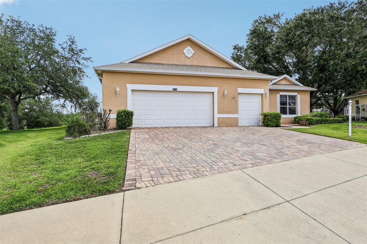 3538 Mulberry Grove Loop , Leesburg, FL 34748 Photo